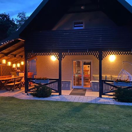 Szmaragdowy Domek Nowy Wisnicz Exteriér fotografie