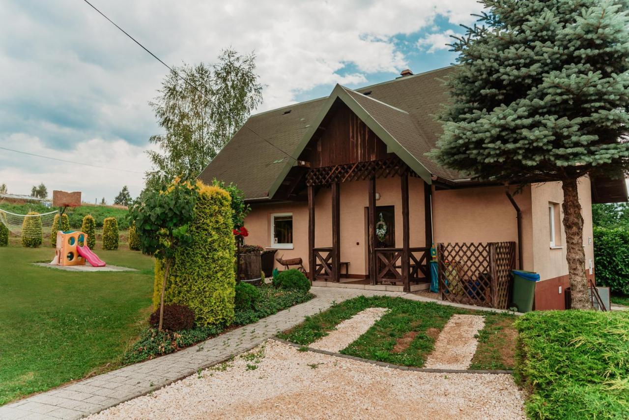Szmaragdowy Domek Nowy Wisnicz Exteriér fotografie