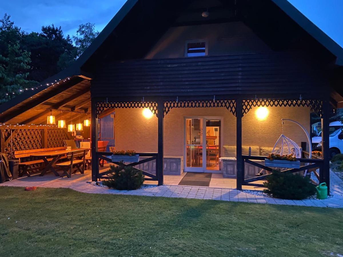 Szmaragdowy Domek Nowy Wisnicz Exteriér fotografie